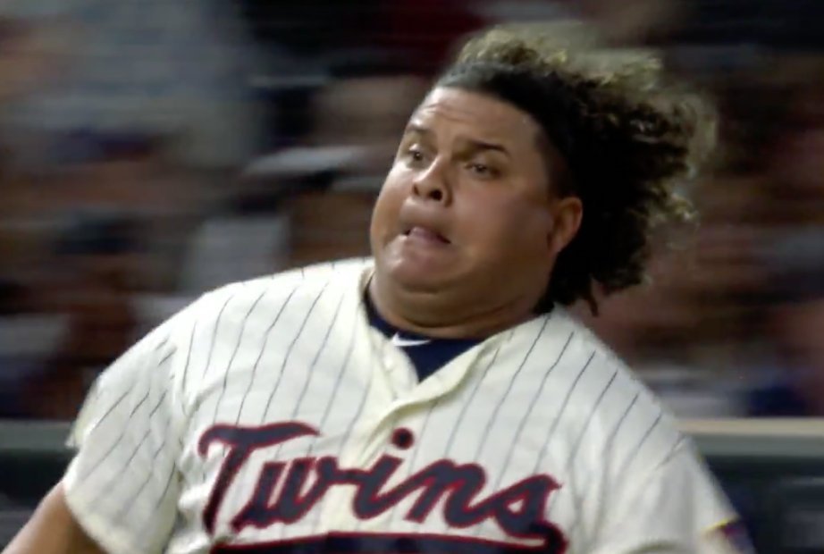 willians astudillo gif