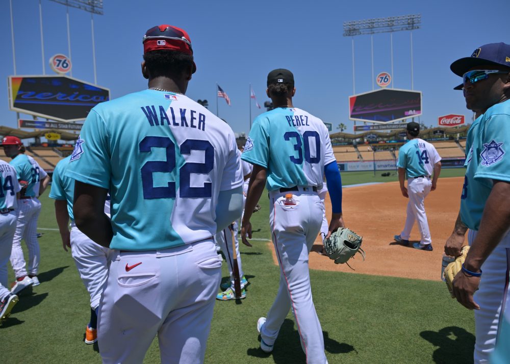 Cardinals bring back the blue jerseys, with a 'St. Louis' twist