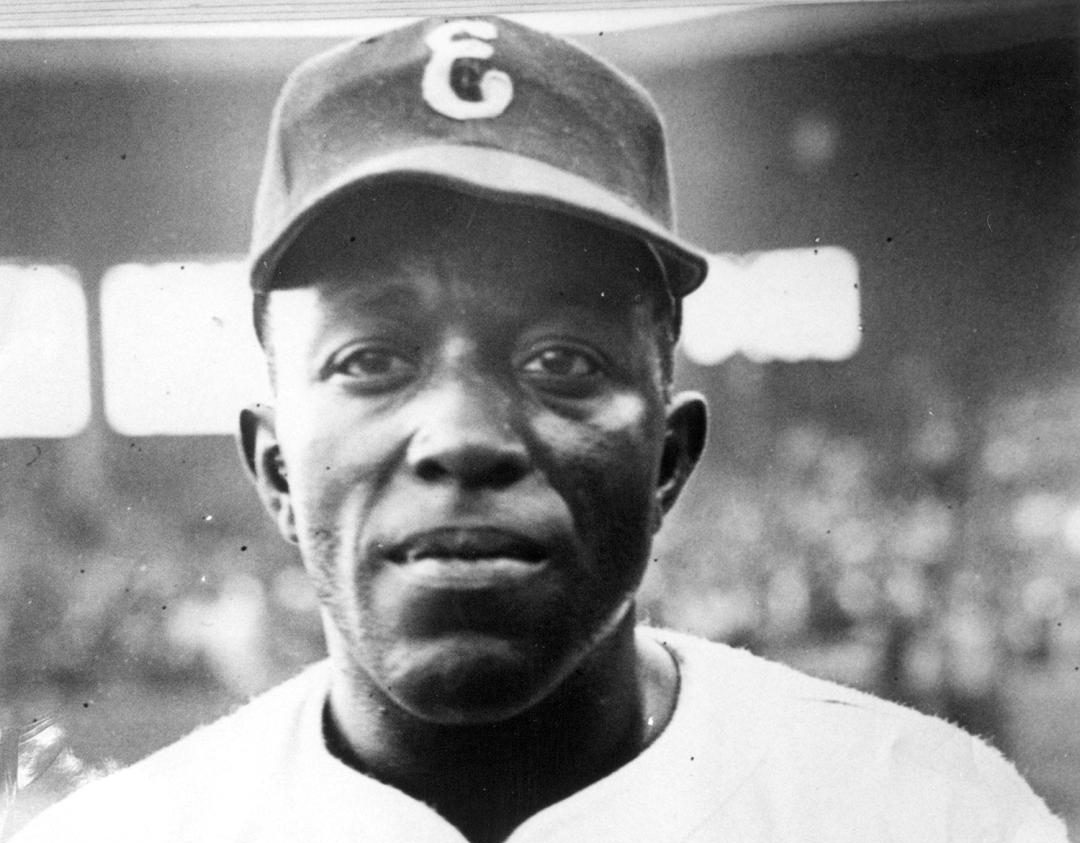 Sports Heroes Who Served: WWII Marine Was First Black MLB Pitcher
