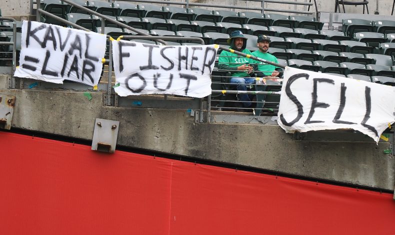 A’s Fans Reverse Boycott to Show the Problem Is Ownership, Not Oakland